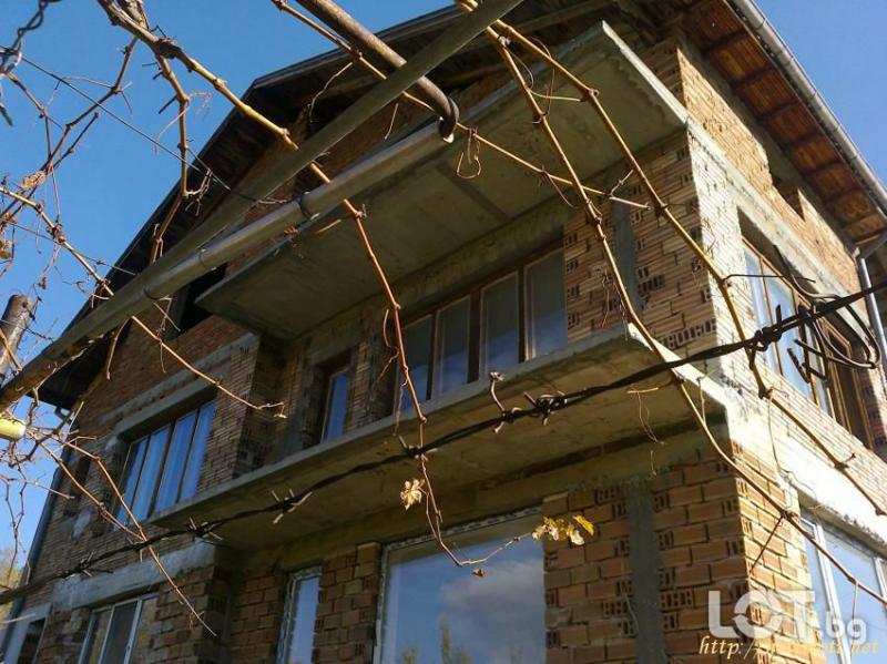 Снимка 1 на етаж в Пазарджик област - гр.Пещера в категория недвижими имоти продава - 150 м2 на цена  19500 EUR 