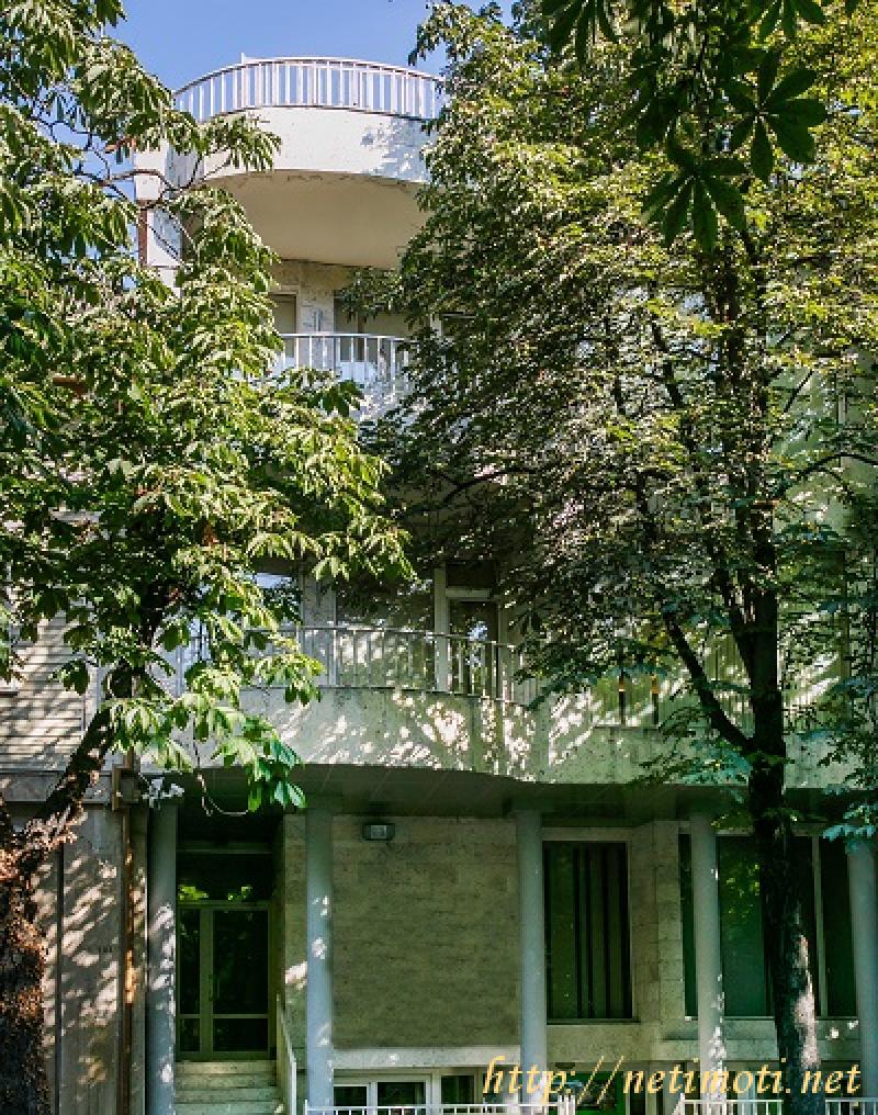 къща в Варна - Морска Градина - категория продава - 486 м2 на цена 1 600 000,00 EUR