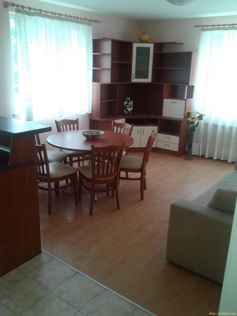 Снимка 3 на двустаен апартамент в София - Център в категория недвижими имоти дава под наем - 65 м2 на цена  404 EUR 