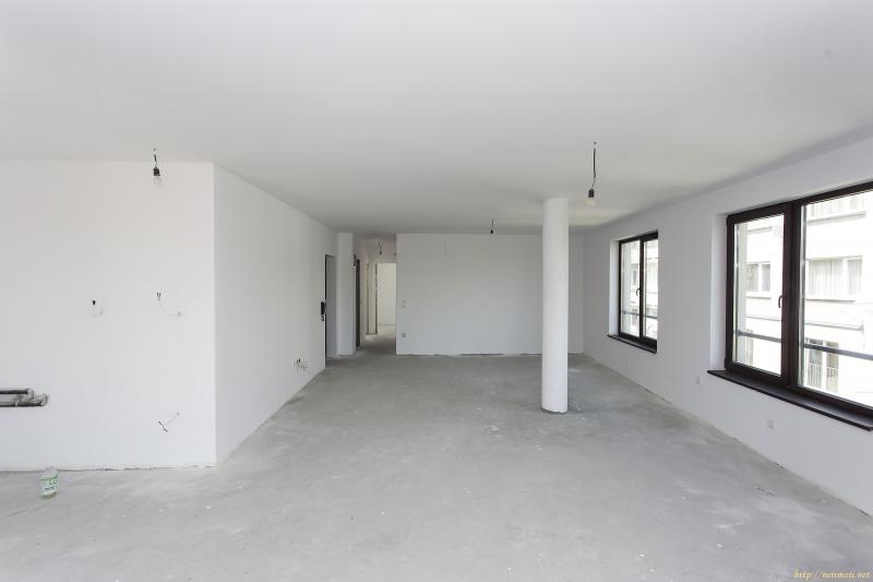 Снимка 4 на тристаен апартамент в София - Лозенец в категория недвижими имоти продава - 120 м2 на цена  200000 EUR 