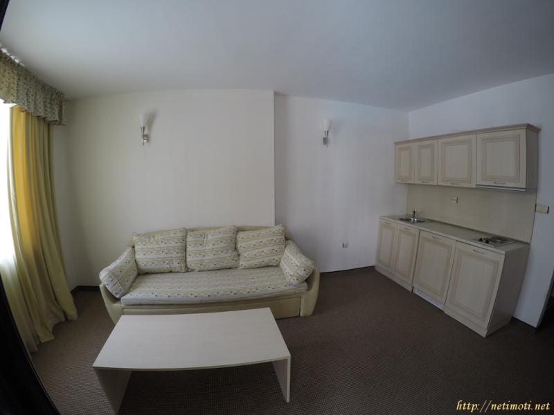 Снимка 2 на двустаен апартамент в Бургас област - к.к.Слънчев Бряг в категория недвижими имоти продава - 63 м2 на цена  26666 EUR 