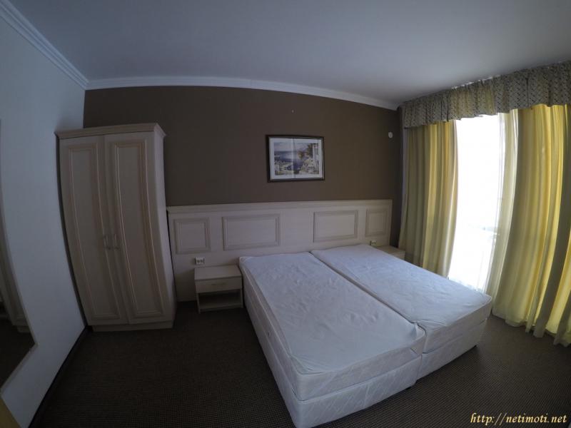 Снимка 3 на двустаен апартамент в Бургас област - к.к.Слънчев Бряг в категория недвижими имоти продава - 63 м2 на цена  26666 EUR 