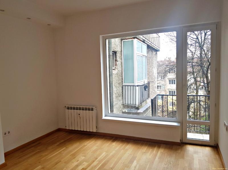 Снимка 4 на тристаен апартамент в София - Яворов в категория недвижими имоти продава - 92 м2 на цена  220000 EUR 