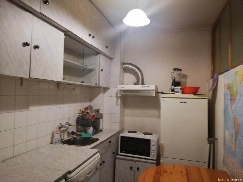 двустаен апартамент в Пловдив - Кършияка - категория дава под наем - 81 м2 на цена 190,00 EUR