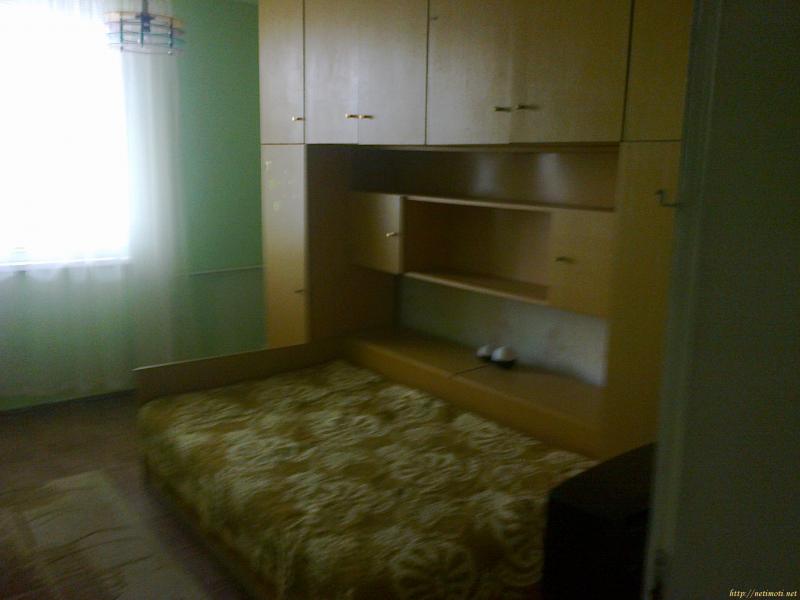 Снимка 3 на тристаен апартамент в Пловдив - Тракия в категория недвижими имоти дава под наем - 102 м2 на цена  205 EUR 