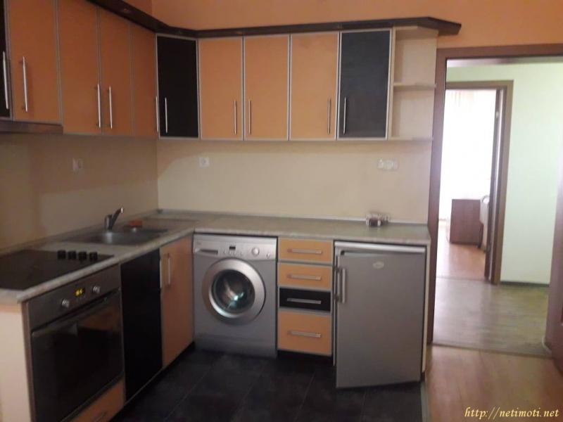 Снимка 1 на тристаен апартамент в Пловдив - Въстанически в категория недвижими имоти дава под наем - 95 м2 на цена  250 EUR 