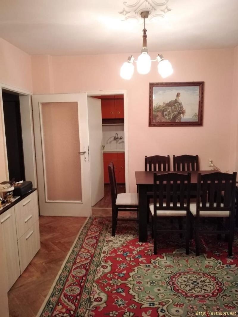 Снимка 6 на многостаен апартамент в Пловдив - Център в категория недвижими имоти дава под наем - 96 м2 на цена  256 EUR 