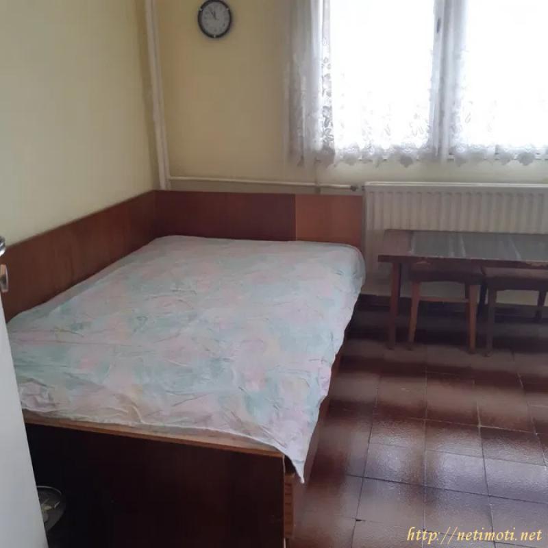 Снимка 2 на едностаен апартамент в Пловдив - Кършияка в категория недвижими имоти дава под наем - 35 м2 на цена  138 EUR 