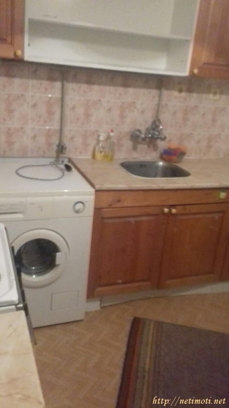 Снимка 1 на двустаен апартамент в Пловдив - Карловско Шосе в категория недвижими имоти дава под наем - 65 м2 на цена  127 EUR 
