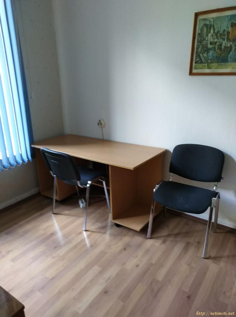Снимка 1 на стая в Пловдив - Център в категория недвижими имоти дава под наем - 12 м2 на цена  150 EUR 