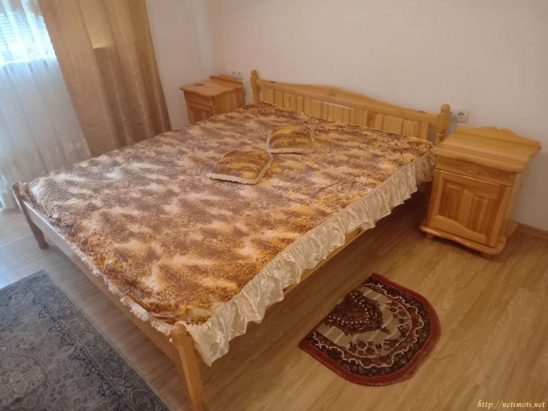 Снимка 3 на тристаен апартамент в Пловдив - Център в категория недвижими имоти дава под наем - 82 м2 на цена  230 EUR 