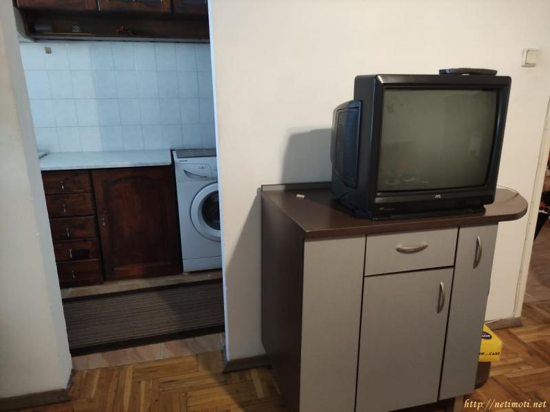 Снимка 2 на двустаен апартамент в Пловдив - Кършияка в категория недвижими имоти дава под наем - 65 м2 на цена  179 EUR 