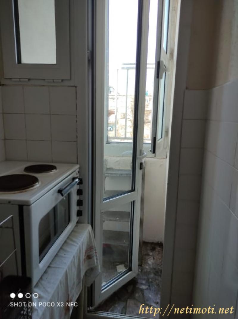 Снимка 1 на едностаен апартамент в Пловдив - Смирненски в категория недвижими имоти дава под наем - 40 м2 на цена  143 EUR 