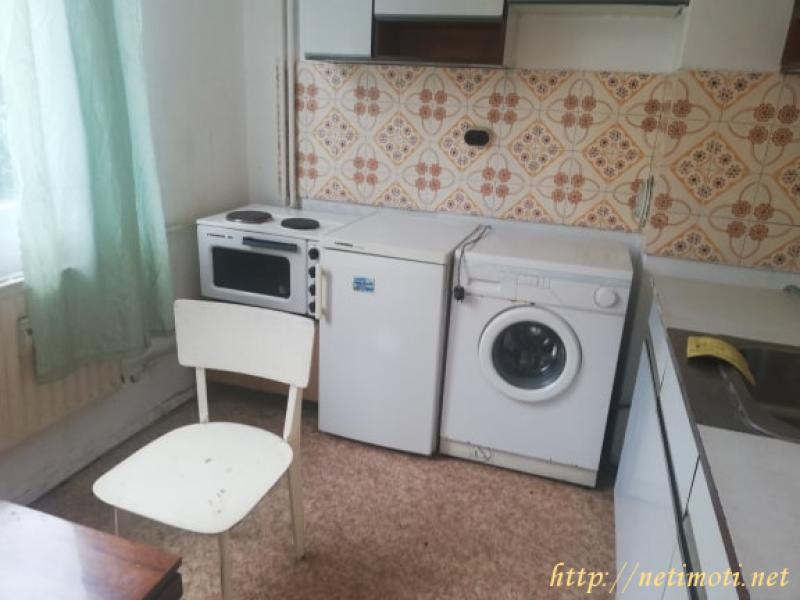Снимка 5 на двустаен апартамент в Пловдив - Кършияка в категория недвижими имоти дава под наем - 48 м2 на цена  230 EUR 
