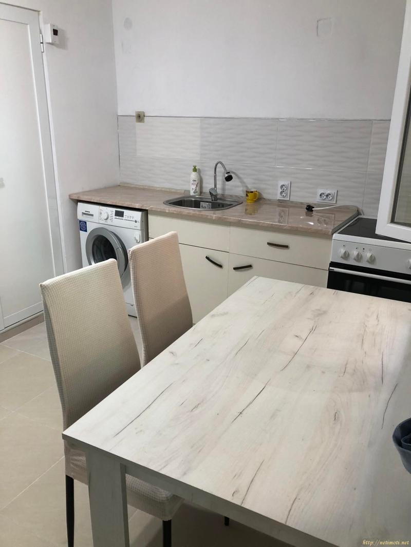 Снимка 4 на едностаен апартамент в Пловдив - Смирненски в категория недвижими имоти дава под наем - 35 м2 на цена  205 EUR 