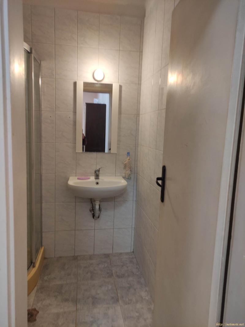 Снимка 6 на едностаен апартамент в Пловдив - Въстанически в категория недвижими имоти дава под наем - 35 м2 на цена  205 EUR 