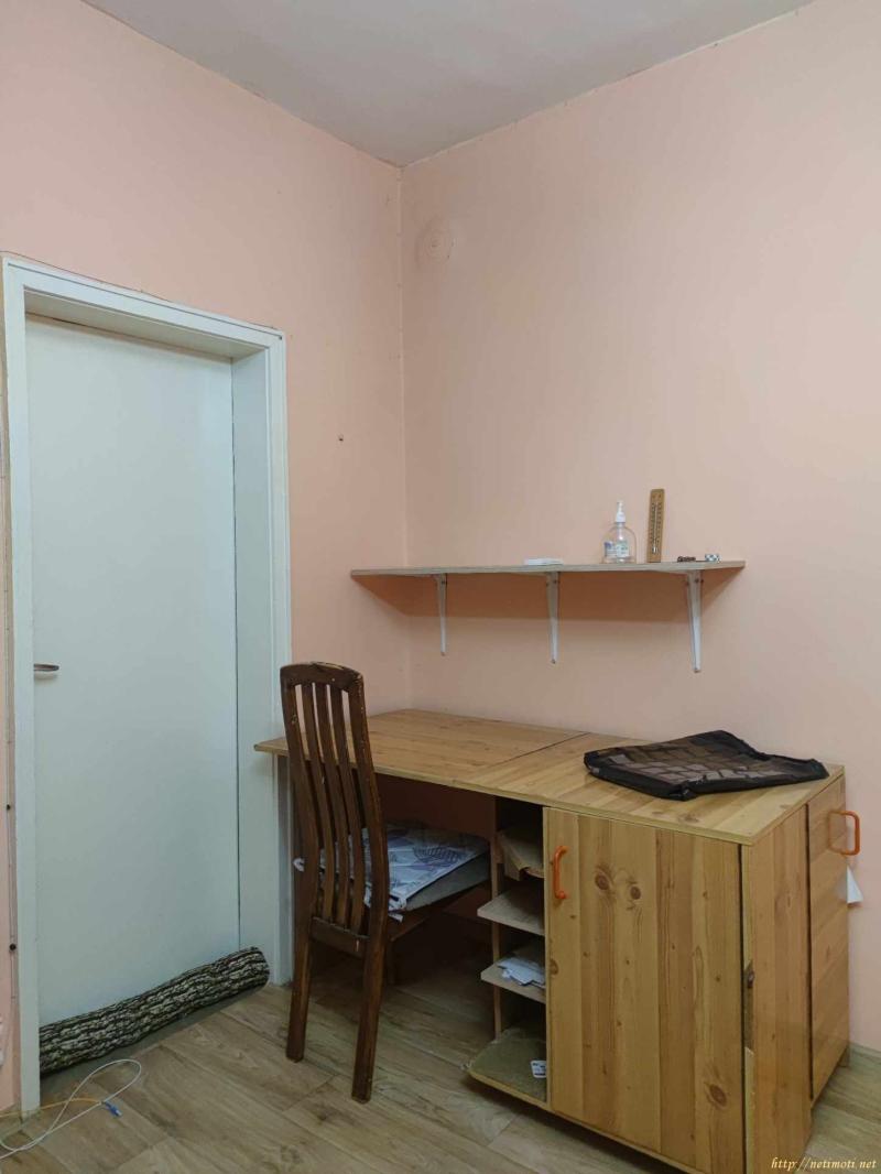 Снимка 2 на едностаен апартамент в Пловдив - Смирненски в категория недвижими имоти дава под наем - 52 м2 на цена  205 EUR 