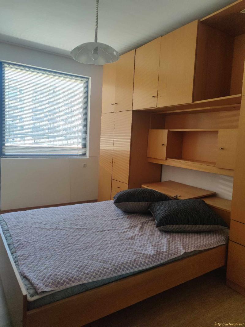 Снимка 4 на едностаен апартамент в  -  в категория недвижими имоти продава - 70 м2 на цена  307 EUR 