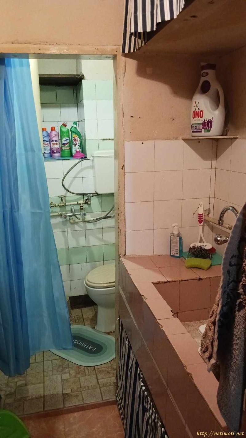 Снимка 5 на едностаен апартамент в  -  в категория недвижими имоти дава под наем - 35 м2 на цена  179 EUR 