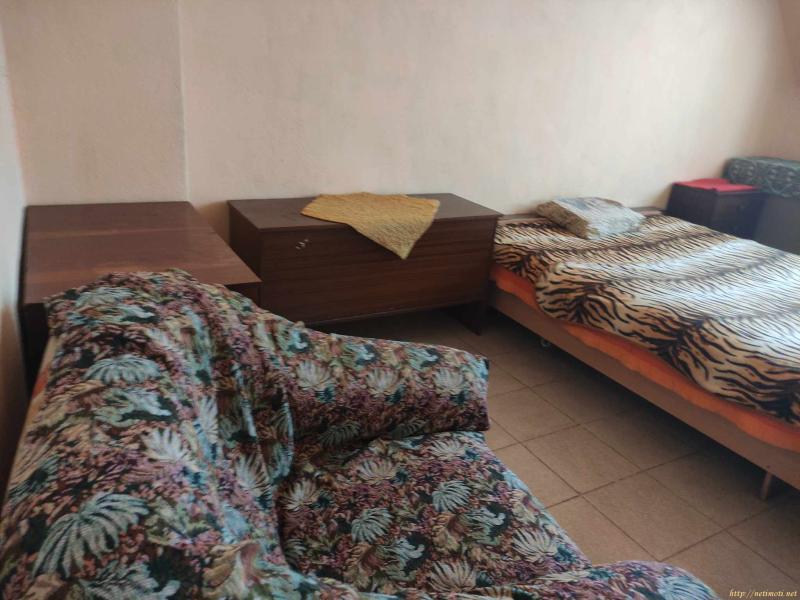 Снимка 1 на двустаен апартамент в Пловдив - Смирненски в категория недвижими имоти дава под наем - 72 м2 на цена  205 EUR 