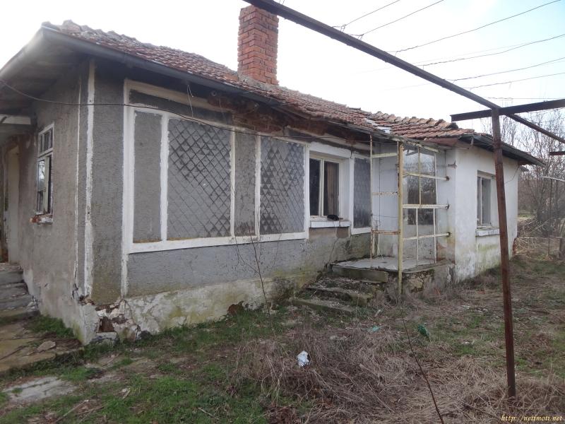 Снимка 2 на парцел в Бургас област - с.Присад в категория недвижими имоти продава - 1690 м2 на цена  16361 EUR 