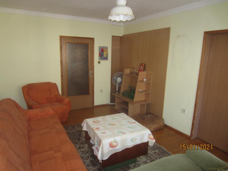 Снимка 4 на стая в София - Младост 2 в категория недвижими имоти дава под наем - 13 м2 на цена  153 EUR 