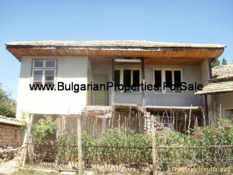 къща в Търговище област - с.Ковачевец - категория продава - 1000 м2 на цена 2 700,00 EUR