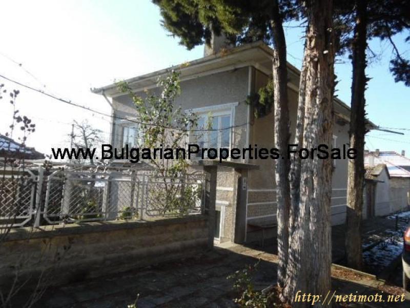 къща в Търговище област - гр.Попово - категория продава - 350 м2 на цена 36 000,00 EUR
