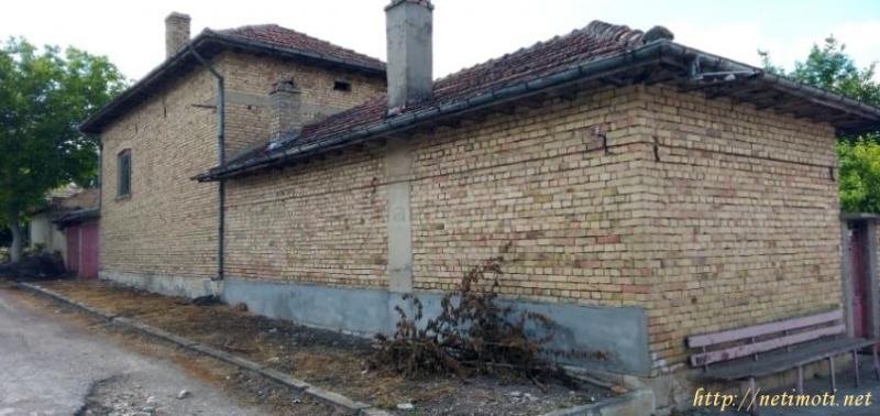 снимка на къща в Търговище област с.Садина