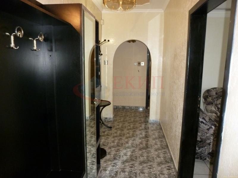 Снимка 8 на тристаен апартамент в  - Банишора в категория недвижими имоти продава - 110 м2 на цена  110000 EUR 