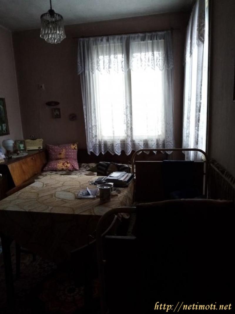Снимка 8 на къща в Търговище област - гр.Омуртаг в категория недвижими имоти продава - 73 м2 на цена  38347 EUR 