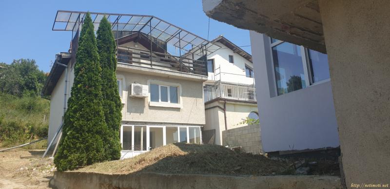 Снимка 3 на къща в Варна област - м-т Сотира в категория недвижими имоти продава - 300 м2 на цена  165000 EUR 