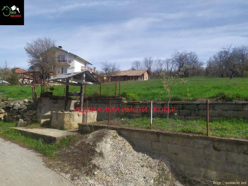 Снимка 5 на парцел в  - с.Войнежа в категория недвижими имоти продава - 2286 м2 на цена  35800 EUR 