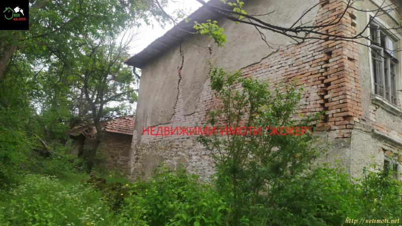 Снимка 2 на къща в  -  в категория недвижими имоти продава - 120 м2 на цена  20200 EUR 