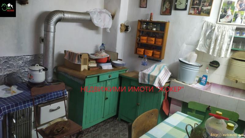 Снимка 6 на къща в Велико Търново област - с.Габровци в категория недвижими имоти продава - 120 м2 на цена  40000 EUR 