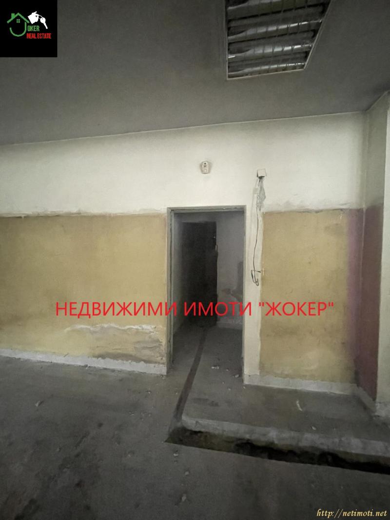 Снимка 8 на къща в Велико Търново област - с.Войнежа в категория недвижими имоти продава - 290 м2 на цена  65000 EUR 
