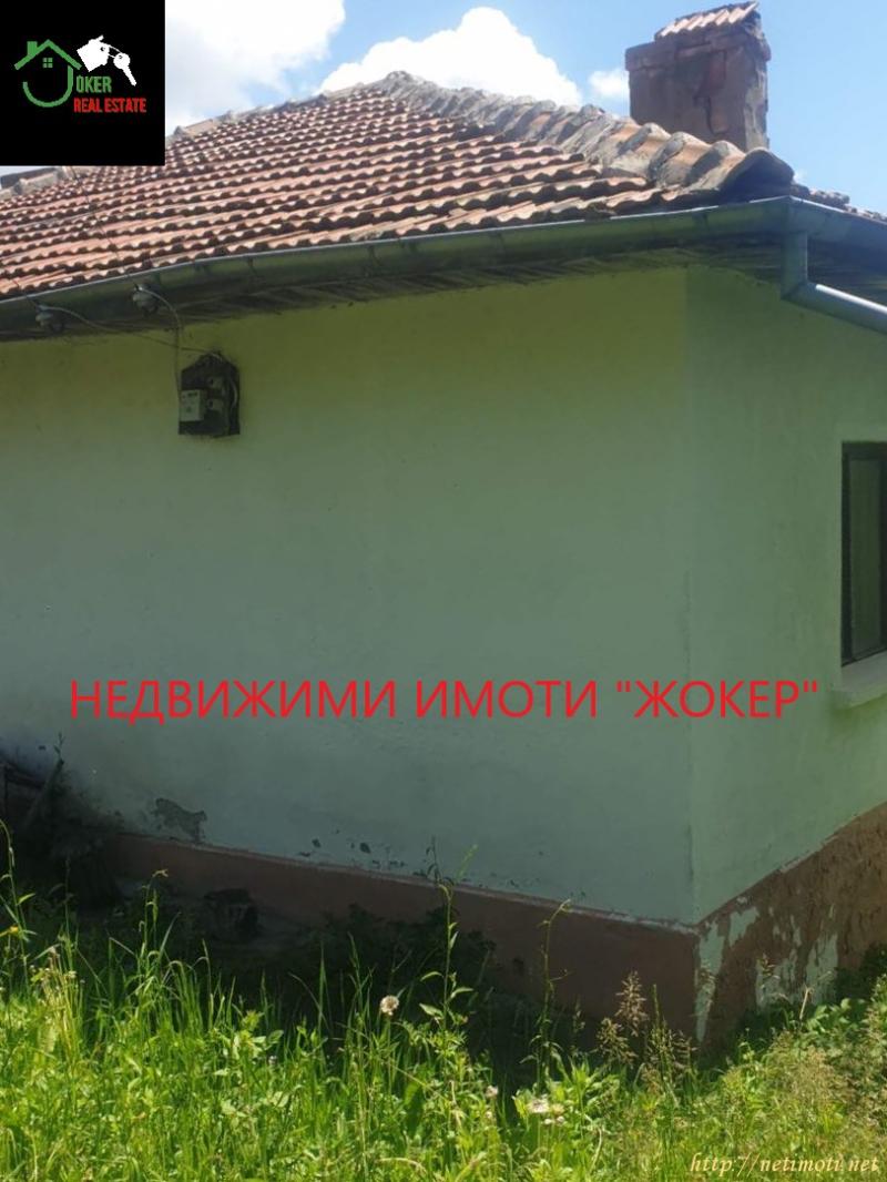 Снимка 8 на къща в Велико Търново област - с.Средно Село в категория недвижими имоти продава - 96 м2 на цена  36500 EUR 