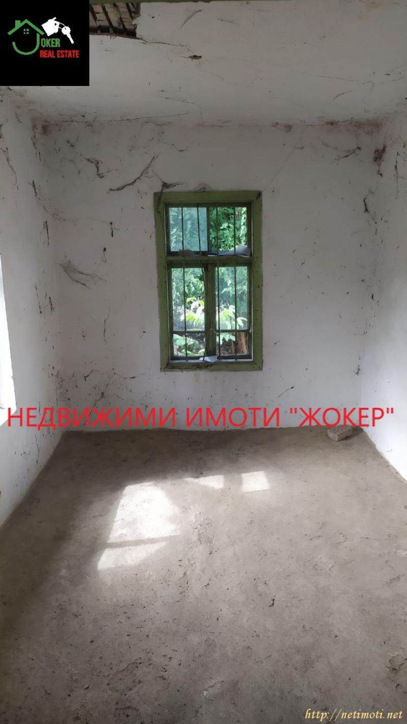 Снимка 6 на къща в Русе област - с.Полско Косово в категория недвижими имоти продава - 171 м2 на цена  8200 EUR 