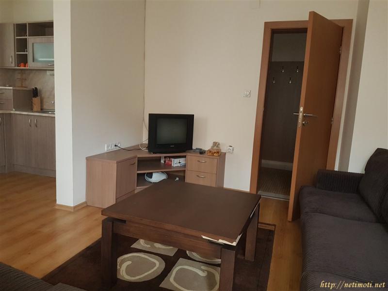 Снимка 2 на двустаен апартамент в Благоевград област - гр.Банско в категория недвижими имоти дава под наем - 70 м2 на цена  250 EUR 