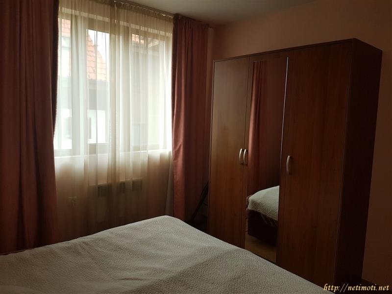 Снимка 3 на двустаен апартамент в Благоевград област - гр.Банско в категория недвижими имоти дава под наем - 70 м2 на цена  250 EUR 