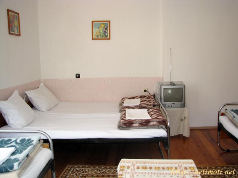 Оферта за недвижим имот с номер 18444: вила в Ловеч област - с.Шипково в категория продава - 70 м2 на цена 30678 EUR - снимка номер 1 Снимка 1 на вила в Ловеч област - с.Шипково в категория недвижими имоти продава - 70 м2 на цена 30678 EUR