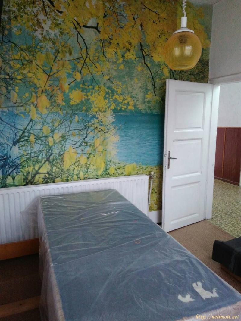 Оферта за недвижим имот с номер 18134: етаж в Смолян област - с.Момчиловци в категория продава - 170 м2 на цена 25565 EUR - снимка номер 5 Снимка 5 на етаж в Смолян област - с.Момчиловци в категория недвижими имоти продава - 170 м2 на цена 25565 EUR