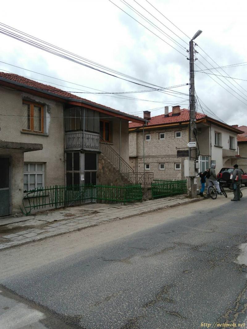 Оферта за недвижим имот с номер 18134: етаж в Смолян област - с.Момчиловци в категория продава - 170 м2 на цена 25565 EUR - снимка номер 8 Снимка 8 на етаж в Смолян област - с.Момчиловци в категория недвижими имоти продава - 170 м2 на цена 25565 EUR