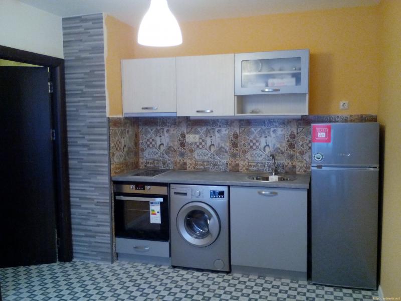 снимка на двустаен апартамент в Пловдив Център