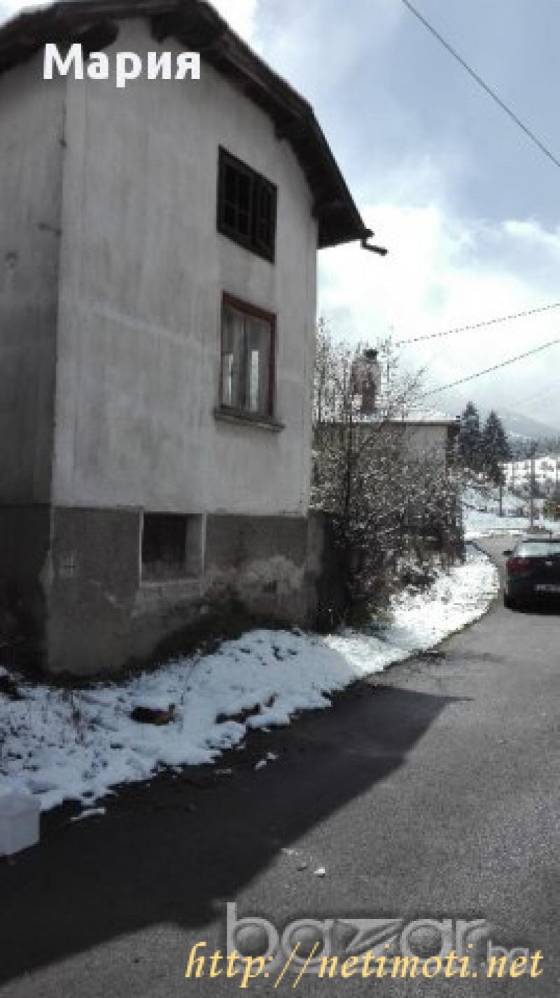 Снимка 2 на къща в София област - с.Маджаре в категория недвижими имоти продава - 633 м2 на цена  0 EUR 