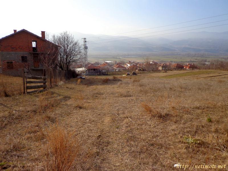 Снимка 2 на парцел в Благоевград област - с.Струмяни в категория недвижими имоти продава - 1050 м2 на цена  8595 EUR 
