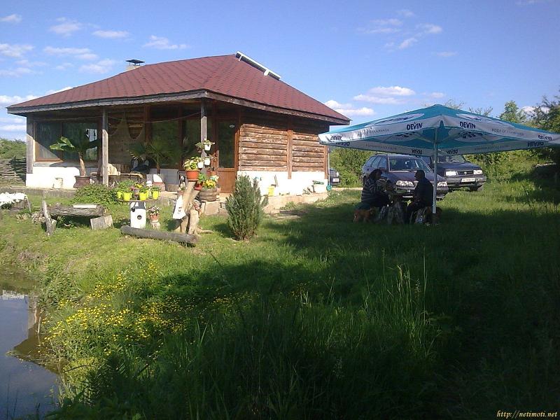 Снимка 5 на парцел в Шумен - Лозево в категория недвижими имоти продава - 22268 м2 на цена  97145 EUR 