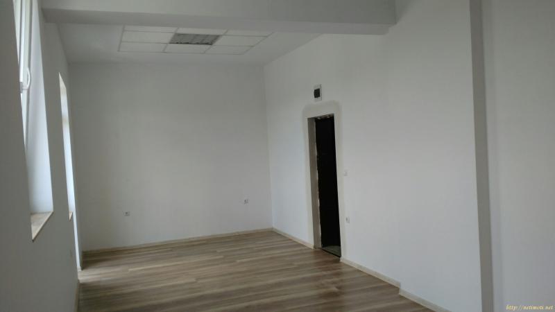 Оферта за недвижим имот с номер 17729: офис в Шумен - Широк център в категория дава под наем - 32 м2 на цена 82 EUR - снимка номер 1 Снимка 1 на офис в Шумен - Широк център в категория недвижими имоти дава под наем - 32 м2 на цена 82 EUR