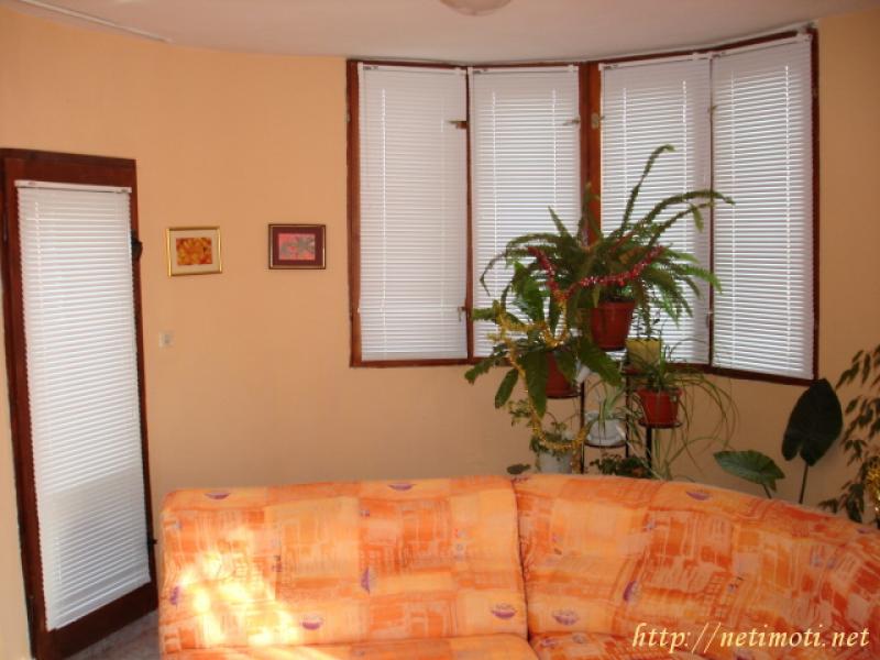 двустаен апартамент в Варна - Червен Площад - категория дава под наем - 105 м2 на цена 31,00 EUR