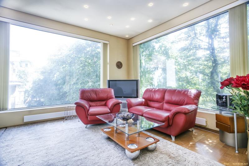 Снимка 7 на къща в Варна - Морска Градина в категория недвижими имоти продава - 210 м2 на цена  1600000 EUR 